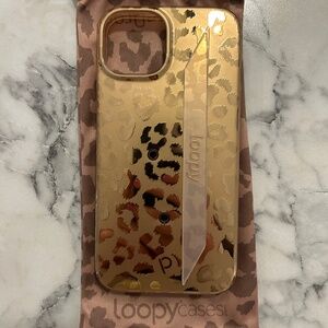 Loopy Case Gold Leopard Phone Case iPhone 13,14,16e